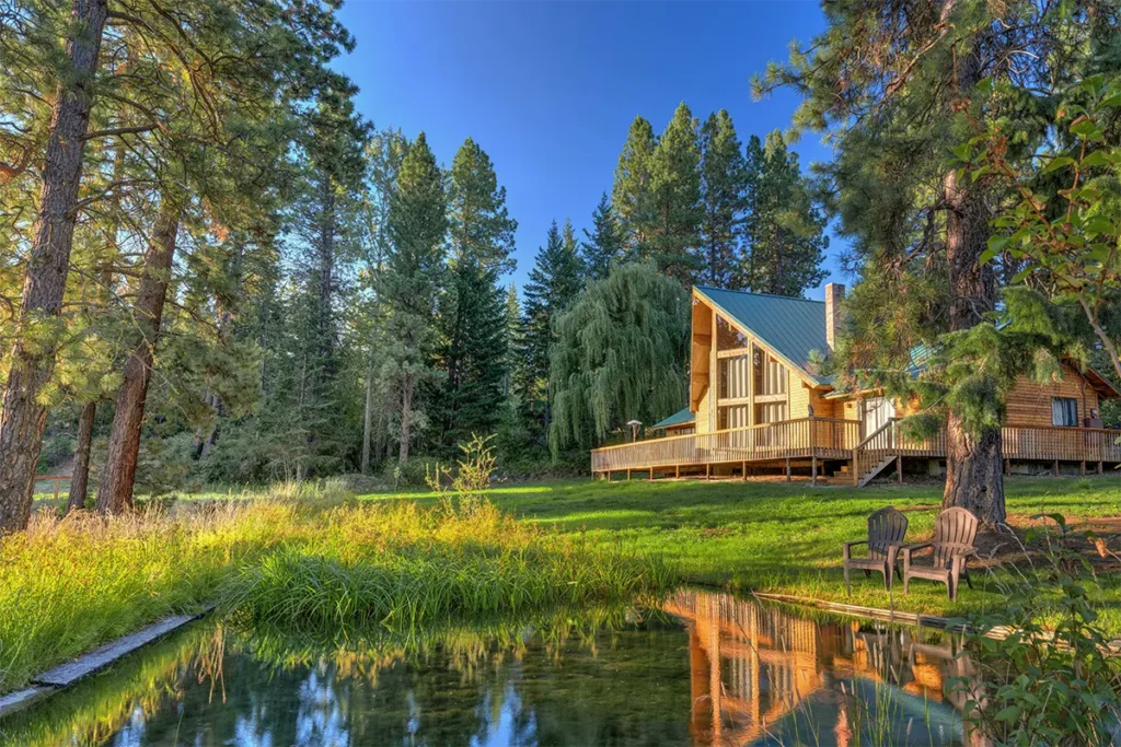Timber-accented home exterior in Southwest Washington