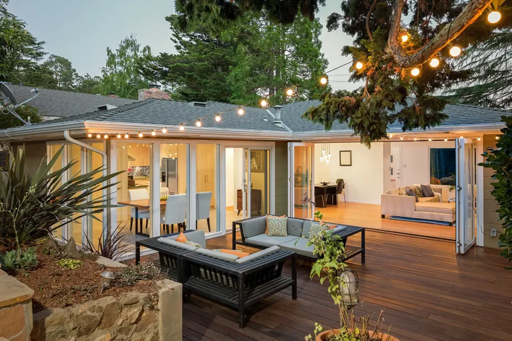 Backyard deck and covered patio on a Pacific Northwest home